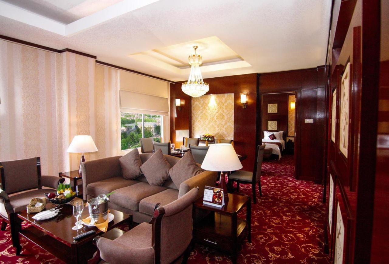 Hermes Palace Hotel Банда-Ачех Екстер'єр фото