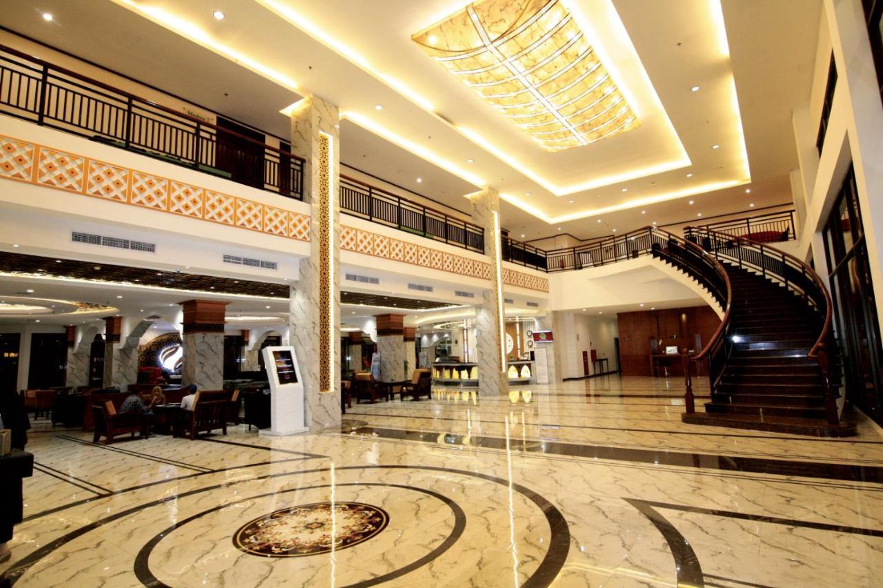 Hermes Palace Hotel Банда-Ачех Екстер'єр фото